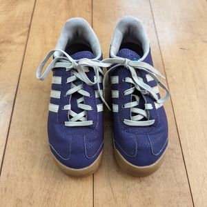 Kid's Adidas Samoa suede sneakers